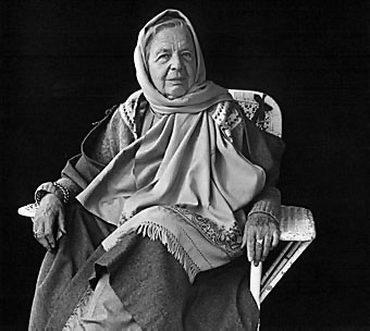 Marguerite Yourcenar (1903-1987) fut la première femme à faire son entrée à l’Académie française, en 1980