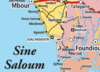 L. S. Senghor est né le 9 octobre 1906 à Joal, au Sénégal.