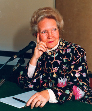 Evelyne Sullerot, correspondant de l’Académie des sciences morales et politiques, fut co-fondatrice du Mouvement français pour le planning familial.