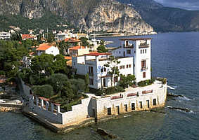 La villa Kérylos est situé à Beaulieu-sur-Mer, près de Nice.