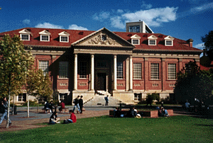 L’université d’Adelaïde se trouve au sud de l’Australie.