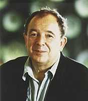 Jean-Pierre Changeux est membre de l’Académie des sciences dans la section Biologie moléculaire et cellulaire, génomique, depuis 1988.