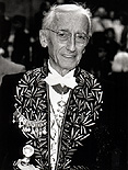 Le Commandant Cousteau avait fait son éntrée à l’Académie française en 1988.