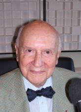 Jean Foyer est membre de l’Académie des sciences morales et politiques dans la section Législation, droit public et jurisprudence.