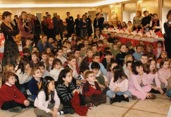 Les écoles primaires avaient fait le déplacement pouyr recevoir les Prix de la main à la pâte 2006.