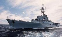 Le porte-hélicoptères Jeanne d’Arc