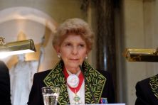 Hélène Carrère d’Encausse, secrétaire perpétuel de l’Académie française, le 23 octobre 2007, sous la Coupole