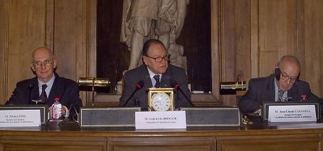 Rencontre des Académies européennes, grande salle des séances, 23 octobre 2007, Michel Zink, Gabriel de Broglie, Jean-Claude Casanova
