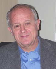 Frédéric Vitoux au studio de Canal Académie