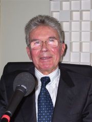 Bernard Bourgeois de l’Académie des sciences morales et politiques