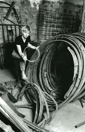 Rebecca Gregory, sculpteur sur métal et ferronnier d’art