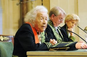 Jacqueline de Romilly, déléguée de l’Académie française © Brigitte Eymann \/ Institut de France