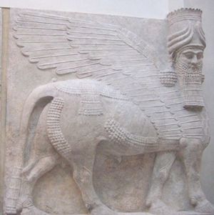 Taureau androcéphale ailé gardien du palais de Sargon II à Dur-Sharrukin, en Assyrie