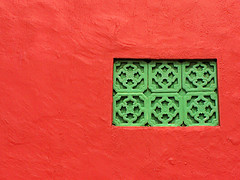 Le rouge de Malacca (héritage de la Hollande)