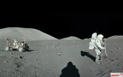 Jack Schmitt secoue son râteau.