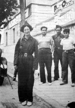 Simone Weil à Barcelone, après son retour du front (1936)