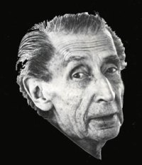 José Bergamín Gutiérrez est un écrivain, poète, dramaturge et intellectuel espagnol, né à Madrid en 1895 et mort à Fontarrabie le 28 août 1983