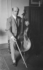 Pablo casals, violoncelliste, chef d’orchestre et compositeur catalan