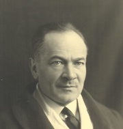 Léon Binet