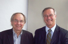 Joël Bockaert membre de l’Académie des sciences et André Nieoullon, président de la Société des neurosciences (de gauche à droite).