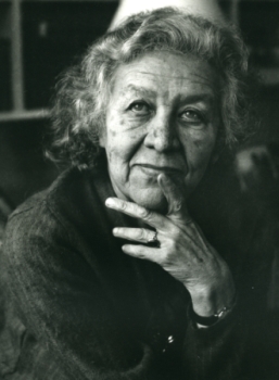 Jacqueline de Romilly de l’Académie française et de l’Académie des inscriptions et belles-lettres