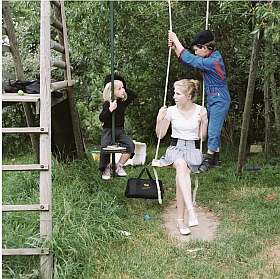 Photographie de Marion Poussier, exposition famille, 2011