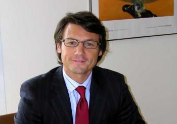 Emmanuel Toniutti est Président de l’International Ethics Consulting Group (IECG) depuis 2005