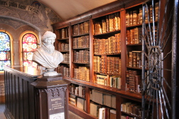 Collections précieuses