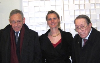 François Gros, Bérénice Tournafond, Pierre Buser (de gauche à droite) au studio de Canal Académie.