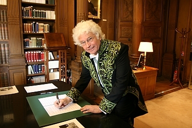Installation de Jean-Jacques Annaud au sein de l’Académie des beaux-arts 28 mars 2012
