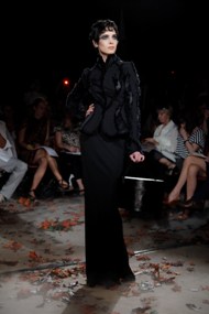 Sorbier Haute Couture Hiver 2010\/2011. Photo : Piero Biasion