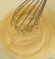 Le cuisinier de Richelieu inventa la "mahonnaise", tirée du nom de Port Mahon aux Baléares.