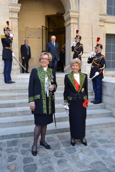 Danièle Sallenave, de l’Académie française et Hélène Carrère d’Encausse, secrétaire perpétuelle de l’Académie française