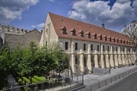 Vue extérieure du Collège des Bernardins