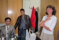 Les étudiants du CAVILAM et la journaliste Anne Jouffroy à Canal Académie