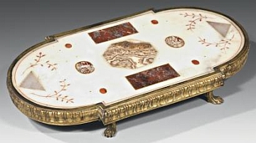 Exemple d’un surtout de table