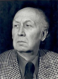 Photo du peintre Yves Brayer (1980-1990), source "from my own photos", auteur Olivier Brayer (fils d’Yves Brayer)