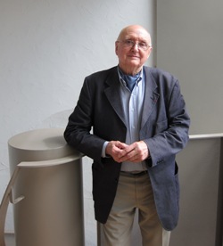 Yves Millecamps au studio de Canal Académie